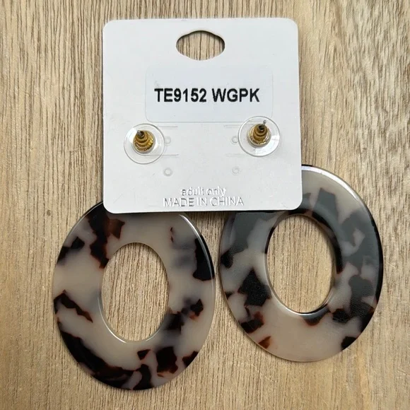 No 3 Tortoise Shell Oval Earrings 💗 Brown & Gold - Picture 10 of 10